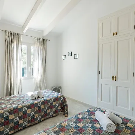 فيلة Paraiso سانت يويس